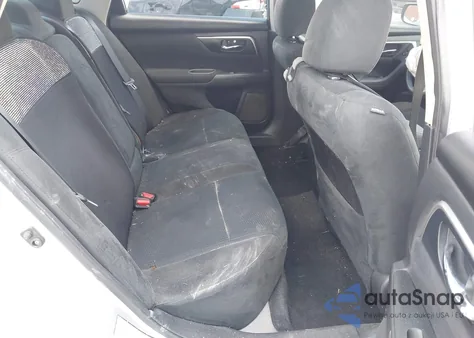 2015 Nissan Altima 2.5/2.5 S/2.5 Sl/2.5 Sv z USA, uszkodzony, nr VIN 1N4AL3APXFC122158